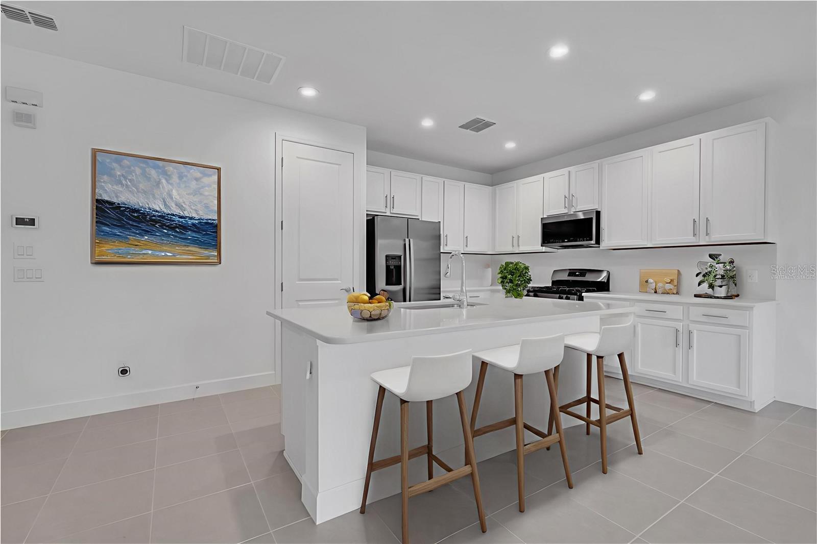 This photo has been virtually staged.