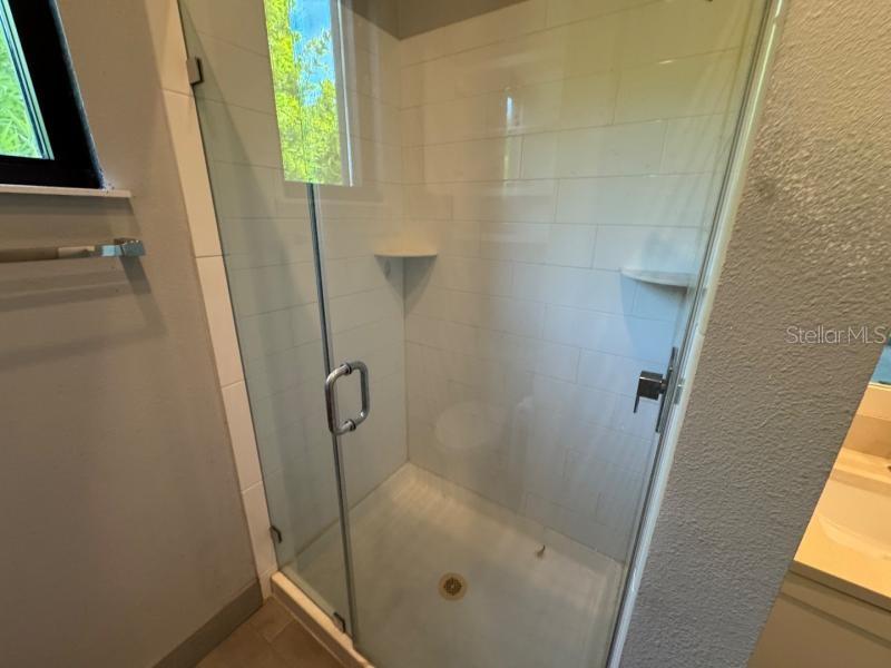 Primary Bathroom Pic #3