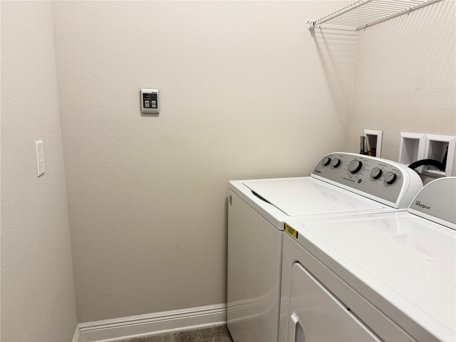 Laundry Room_2