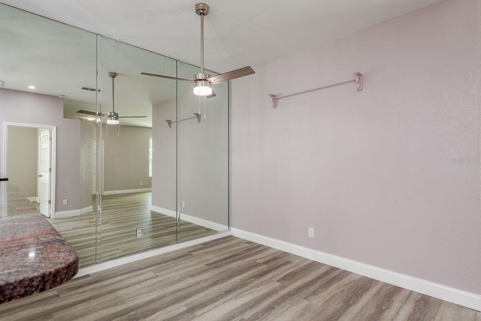 Dining area off kitchen