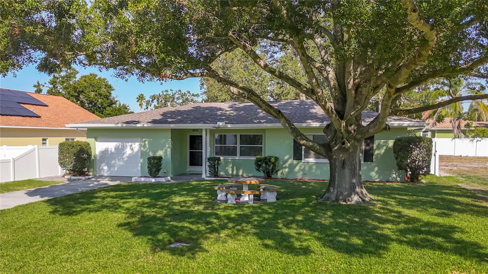 South Facing Front Yard
