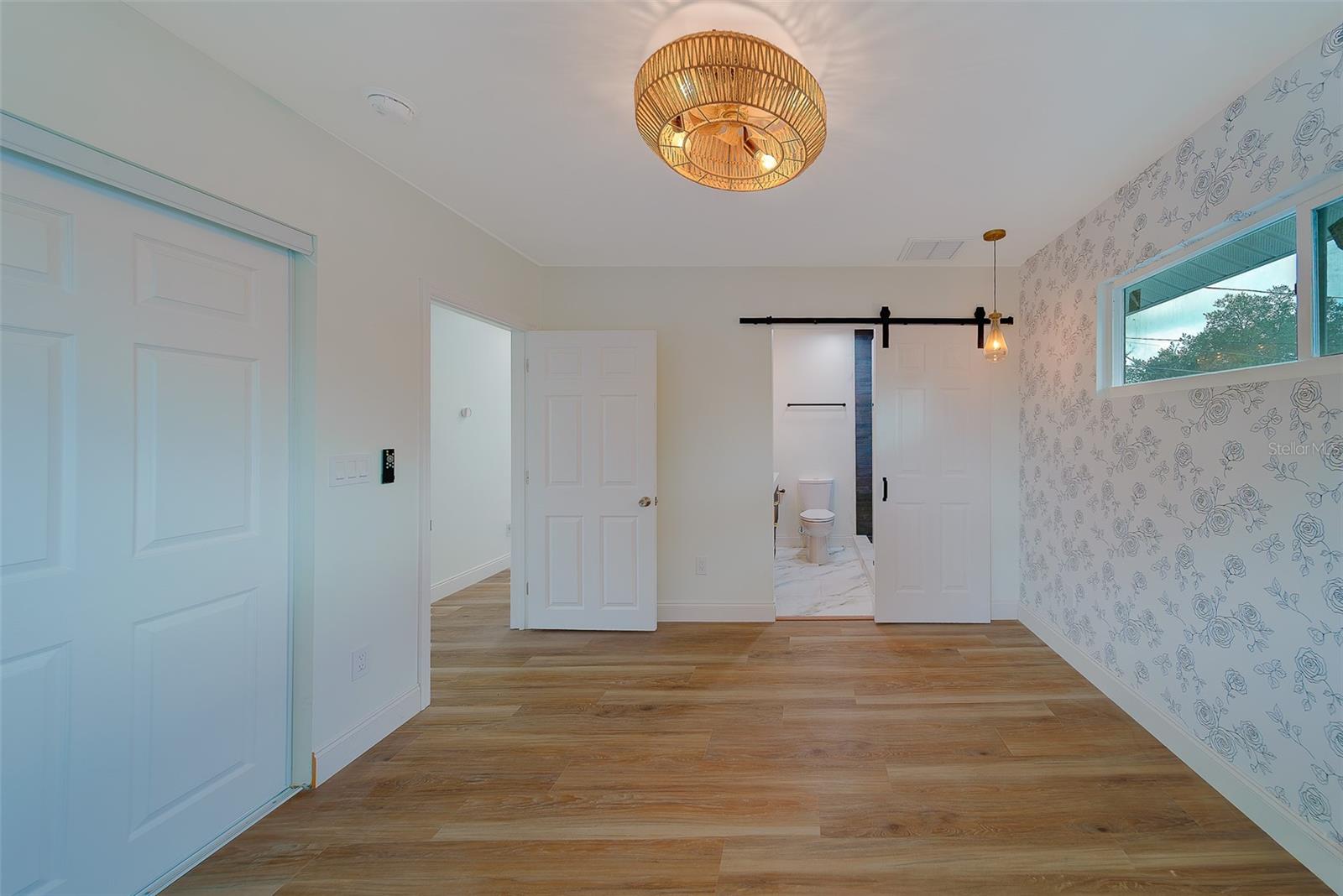 Primary bedroom & ensuite bathroom