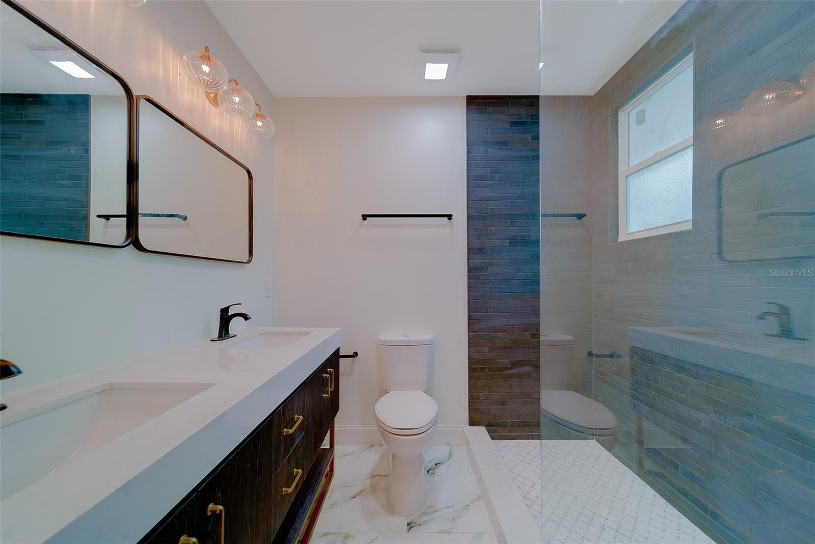 Ensuite bathroom