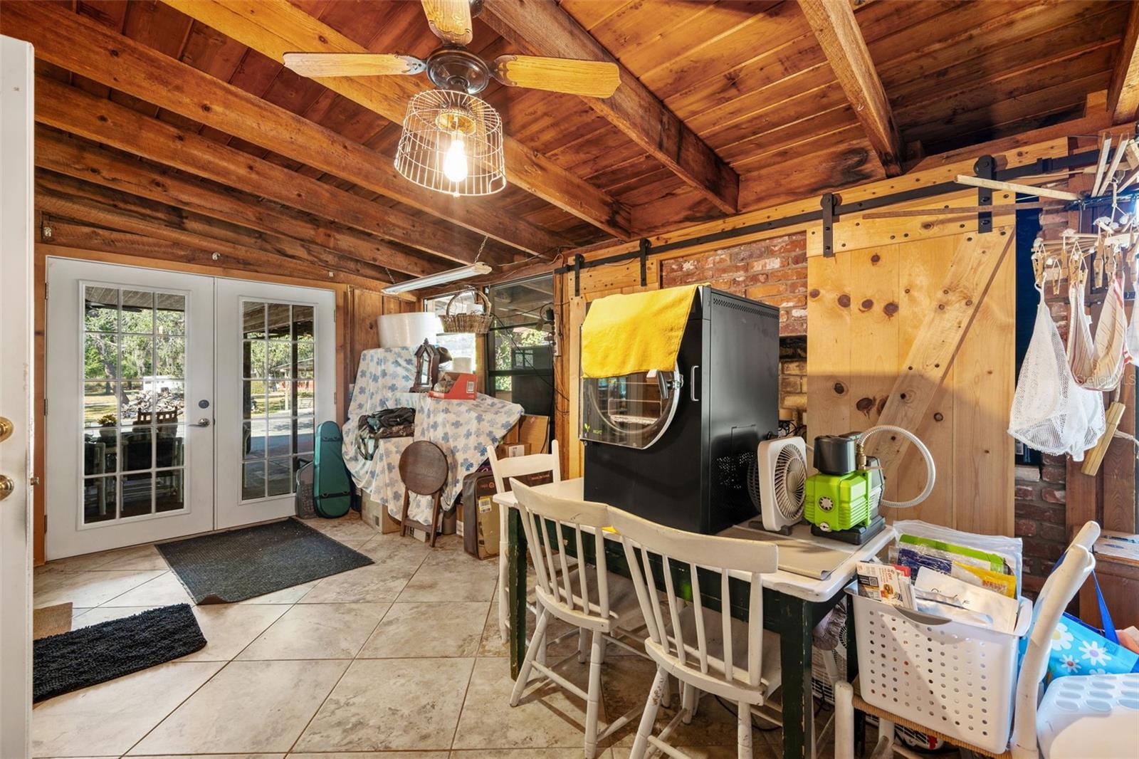 Florida room & laundry room