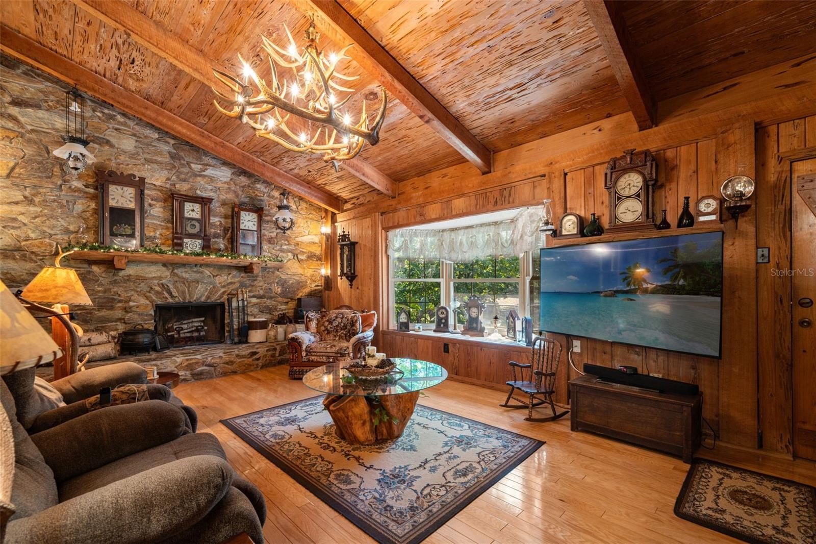 family room/living room