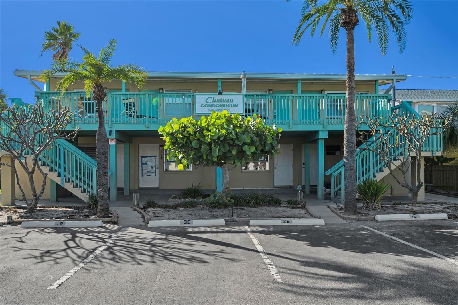 Front of Building2700 Gulf Blvd, Unit W6Belleair Beach, FL 33786