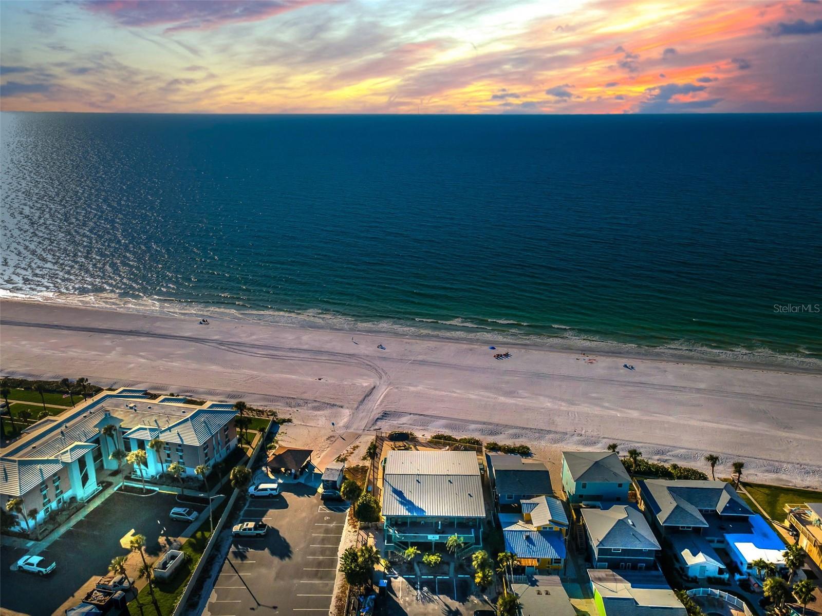 Sunset Views2700 Gulf Blvd, Unit W6Belleair Beach, FL 33786