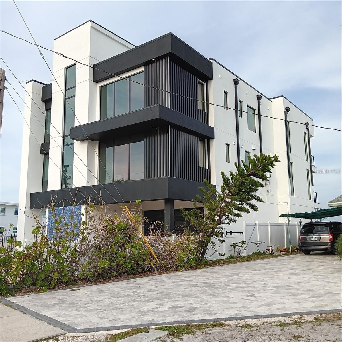 New Home on 129th Av E Just 3 doors down Doors Down (2)