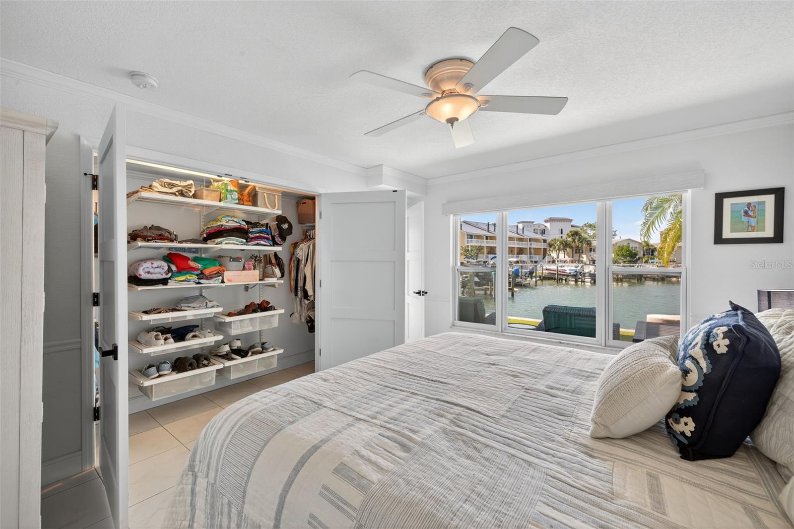 More views, complete with custom closet