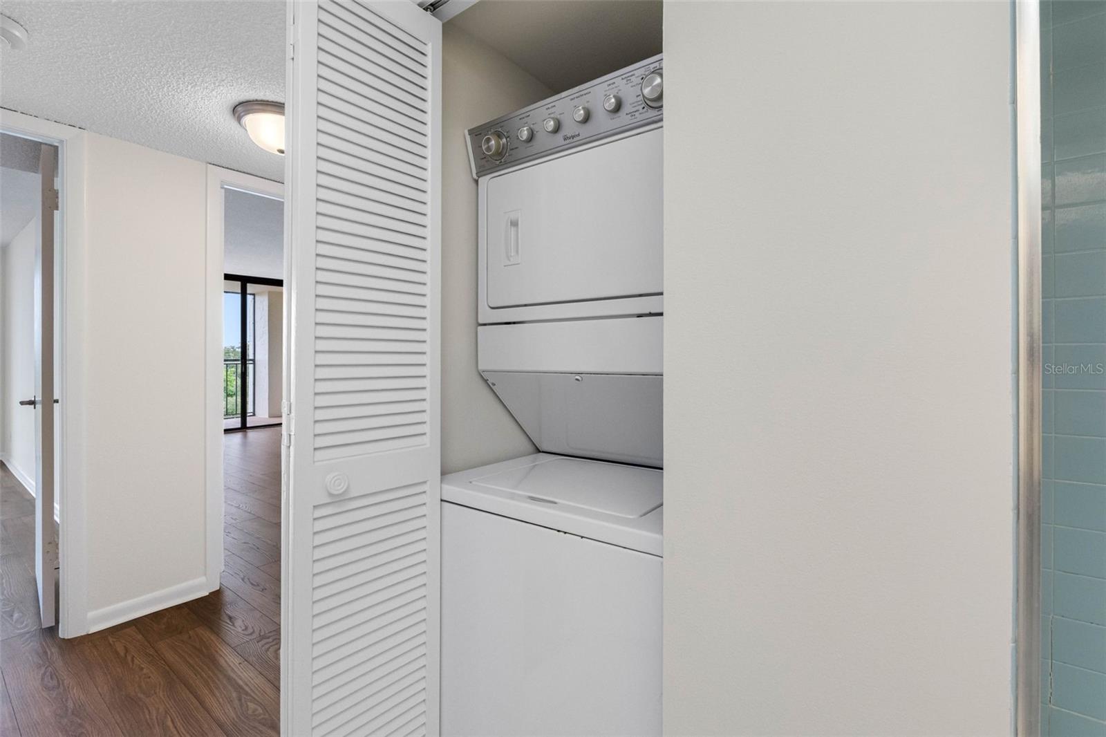 Laundry Closet with W&D