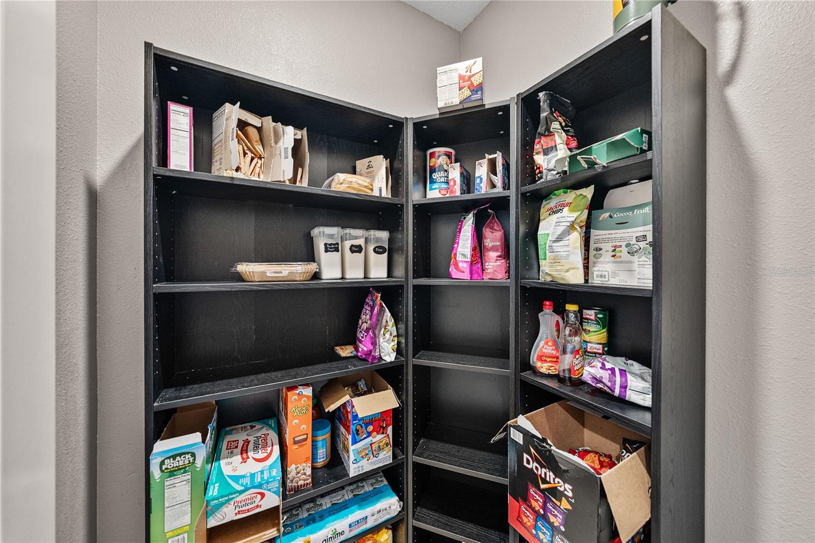 Walk in pantry off coffee station/bultlers room