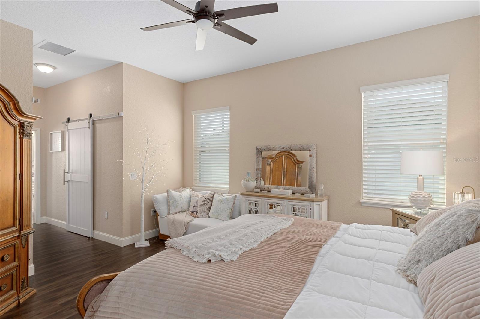 Primary suite with sitting area