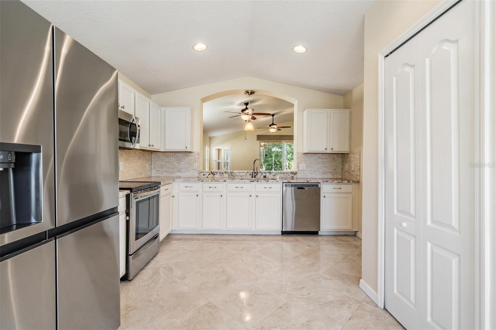 Vaulted ceiling with recessed lighting
