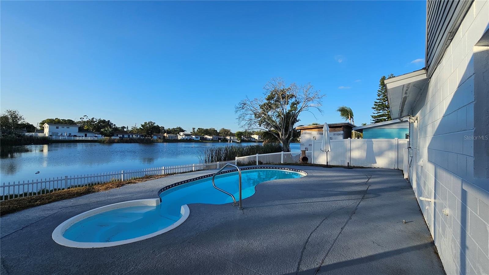 morning sun. cell phone photo.