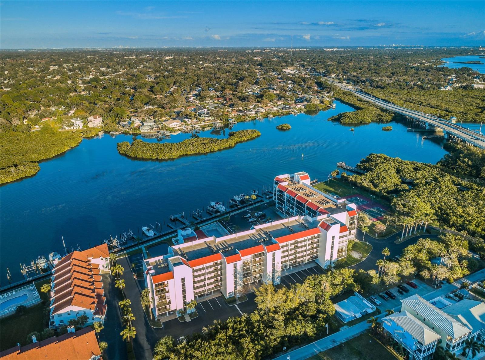 Vista Bay Condos on the Intracoastal Waterway!