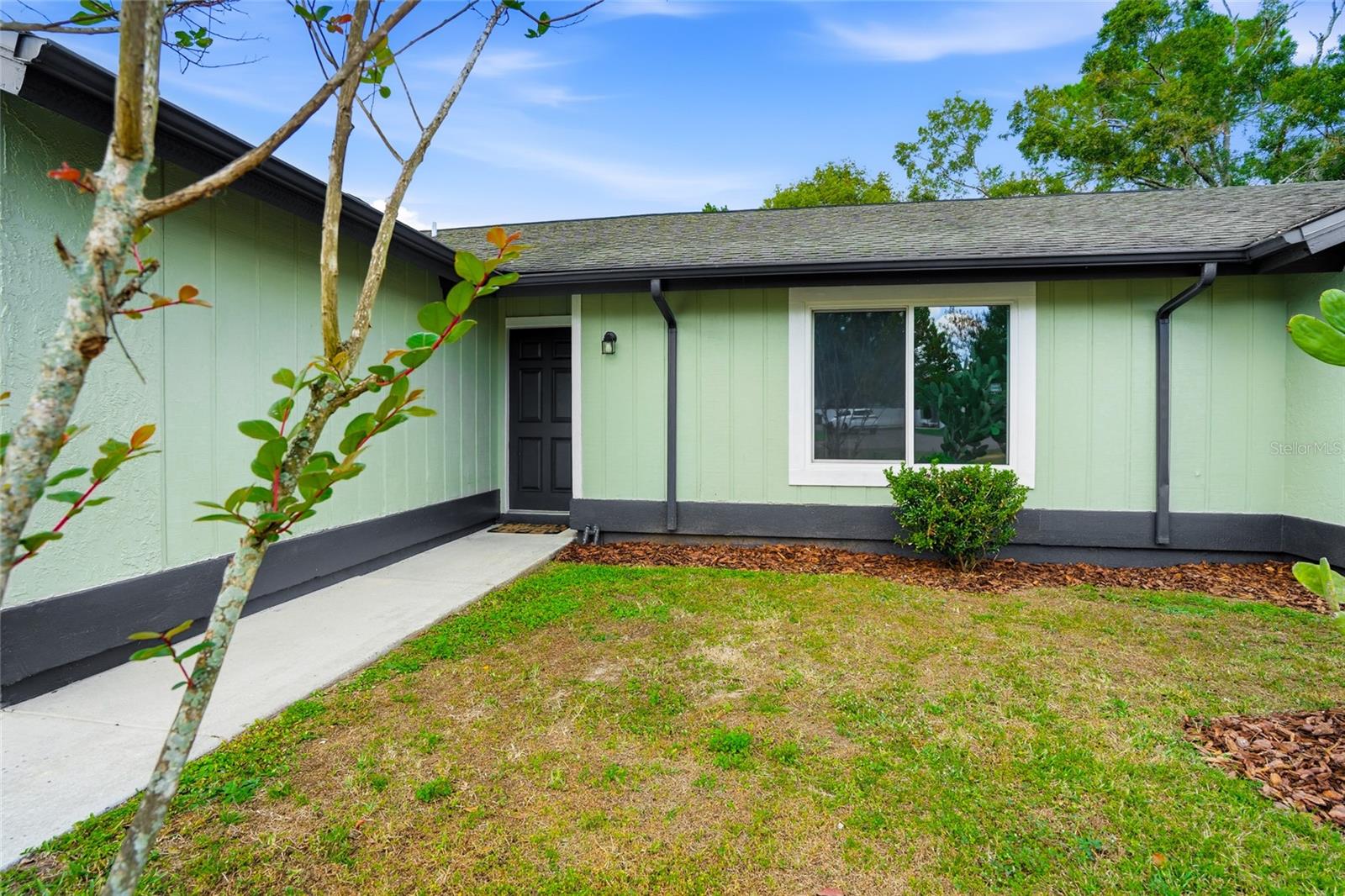 nice private entryway