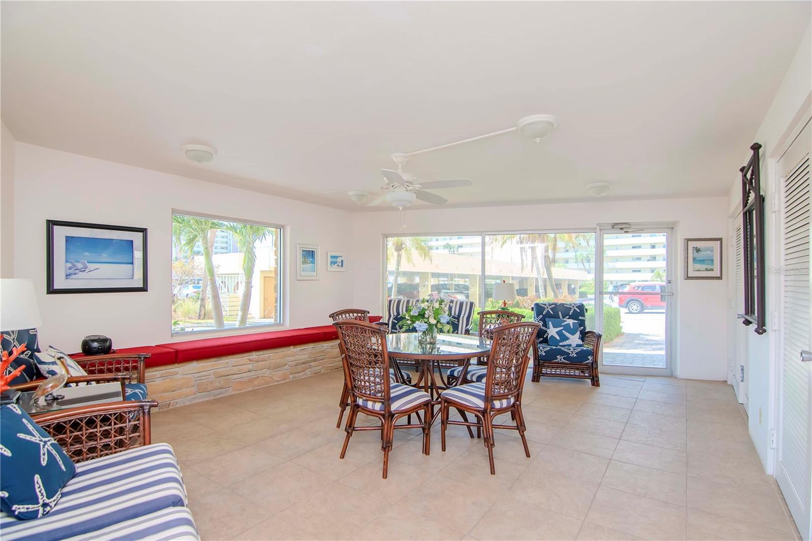 Columbias Social Area