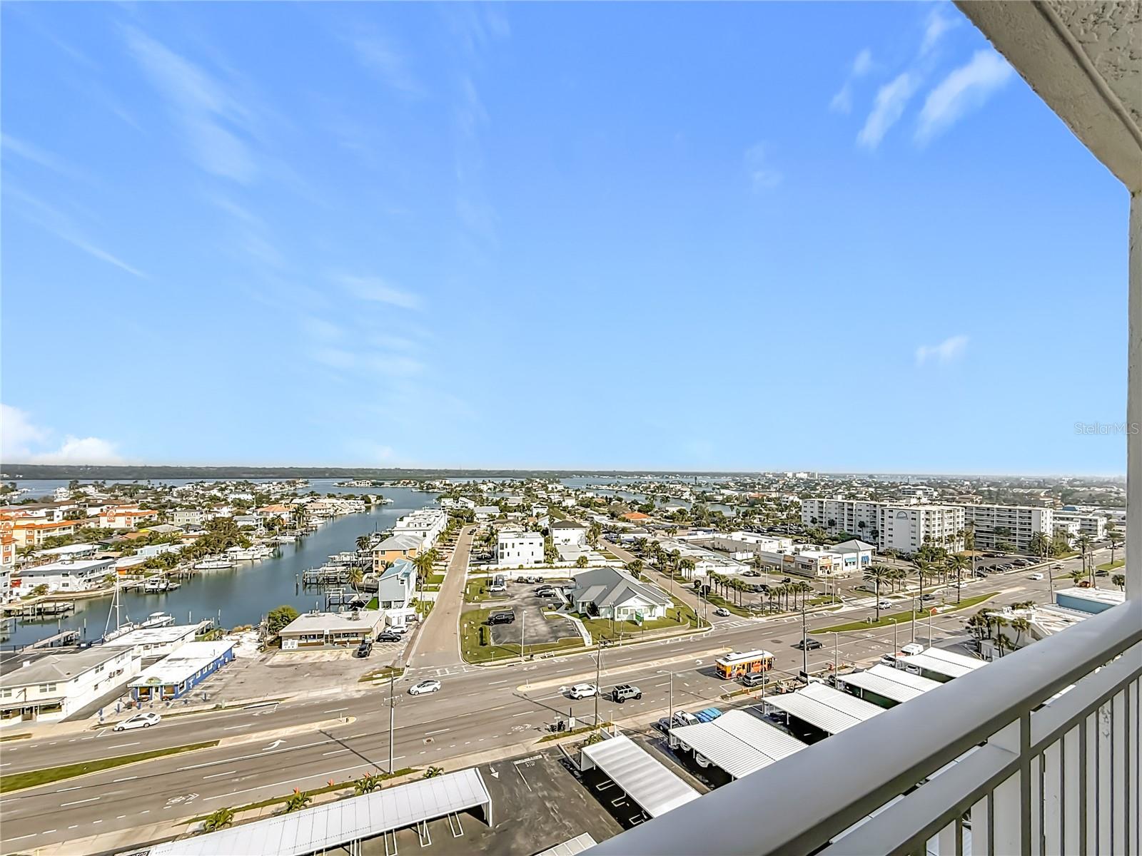 Intracoastal & city views