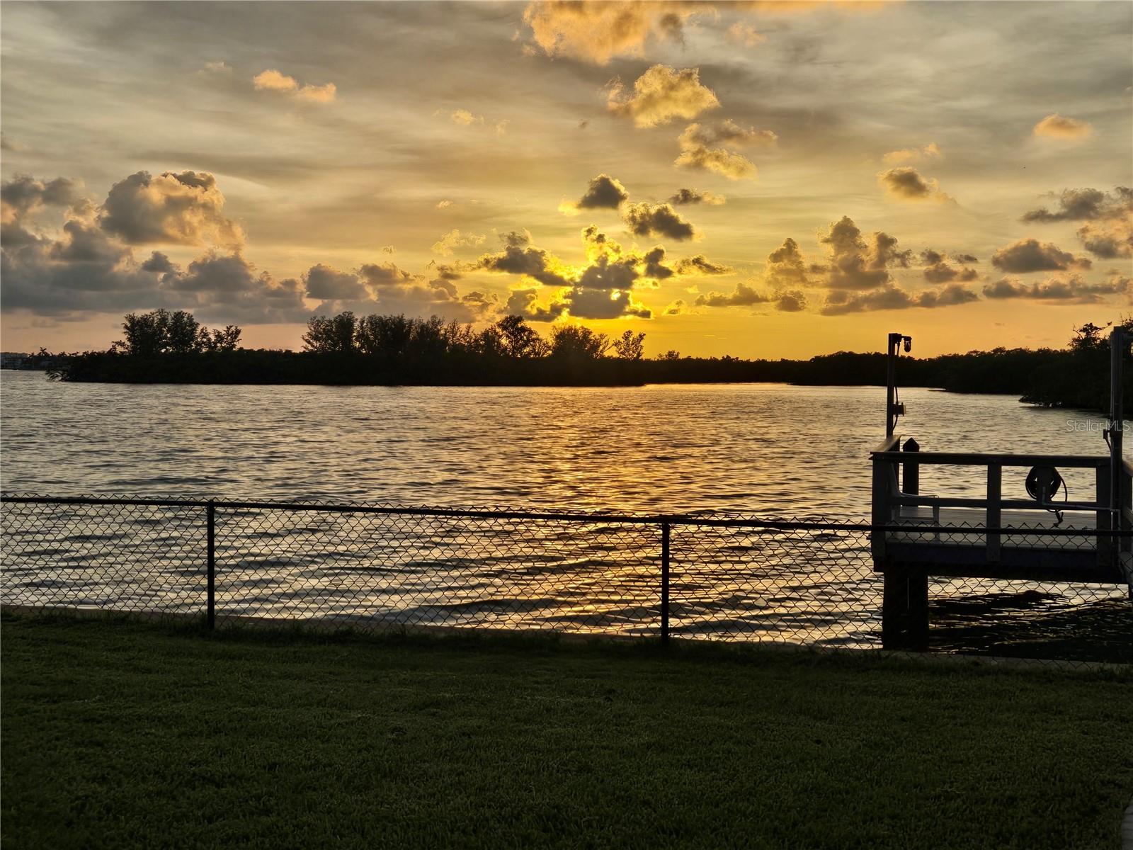 beautiful views Everyday  from your backyard