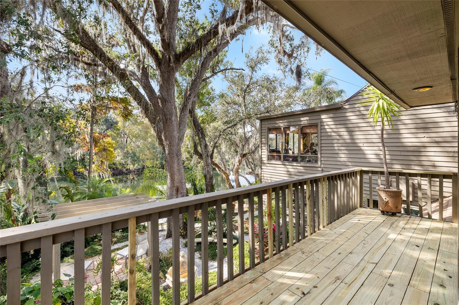 primary suite private balcony