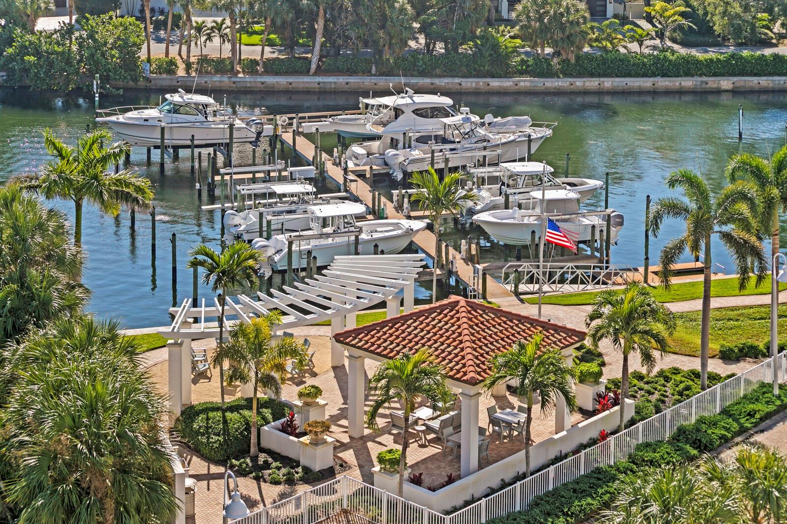 Serene & Peaceful Water Club Snell Isle