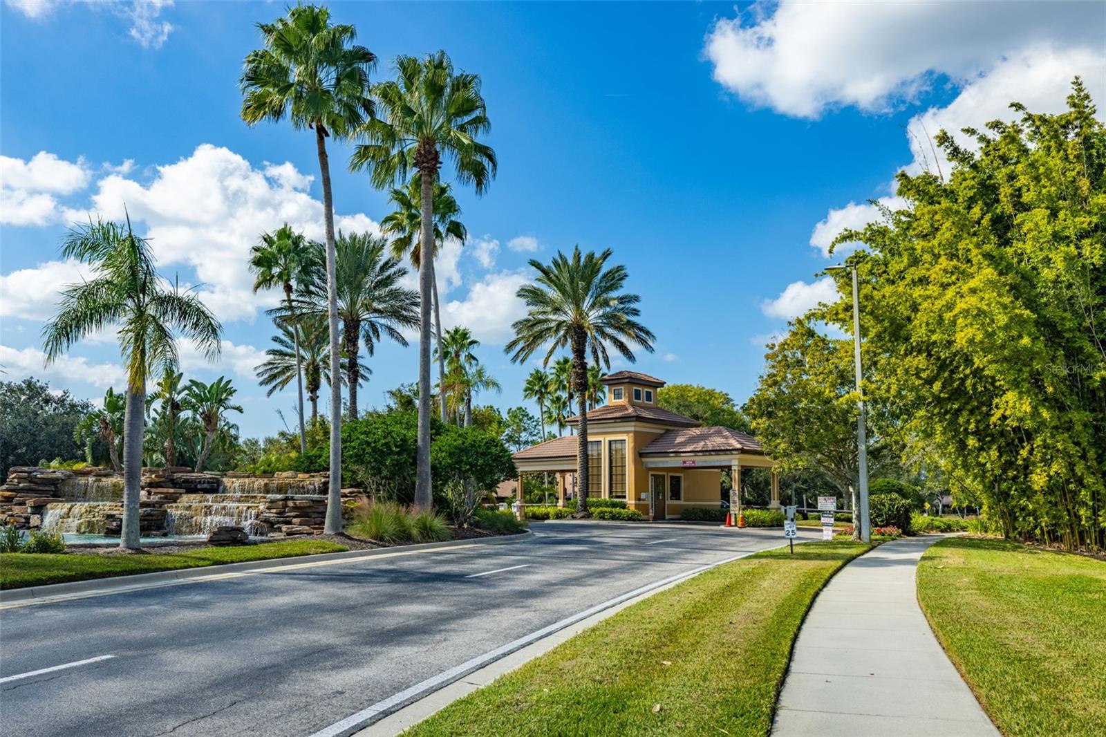 Community entrance gate