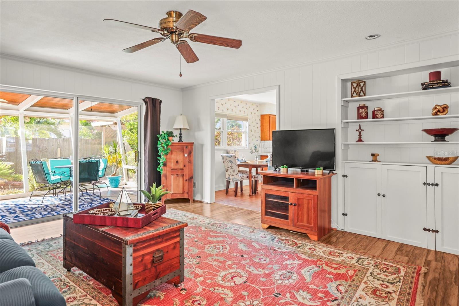 Family Room with nice biult in book shelves and storage