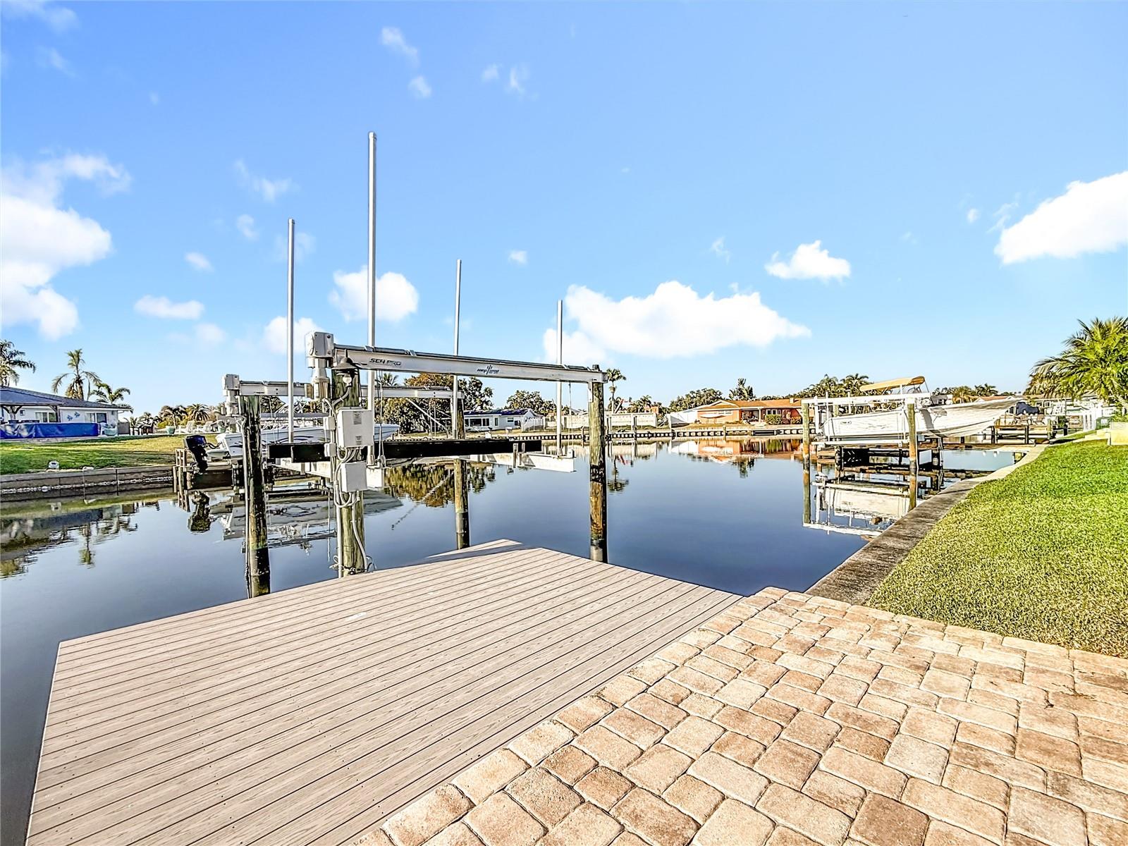 Dock with 10,000 lb Lift