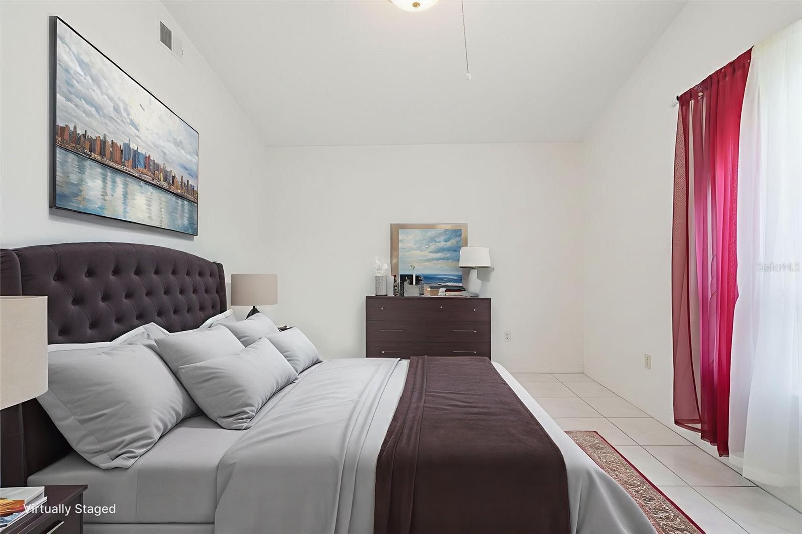 THIS IS A VIRTUAL IDEA TO MAKE A THIRD BEDROOM