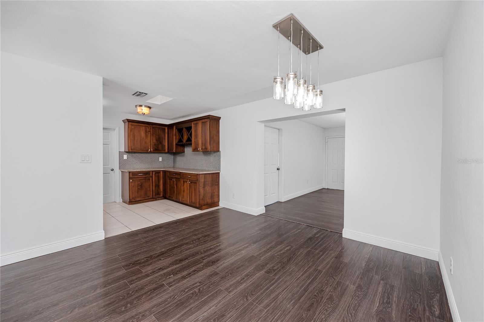 Combo living room/dining room