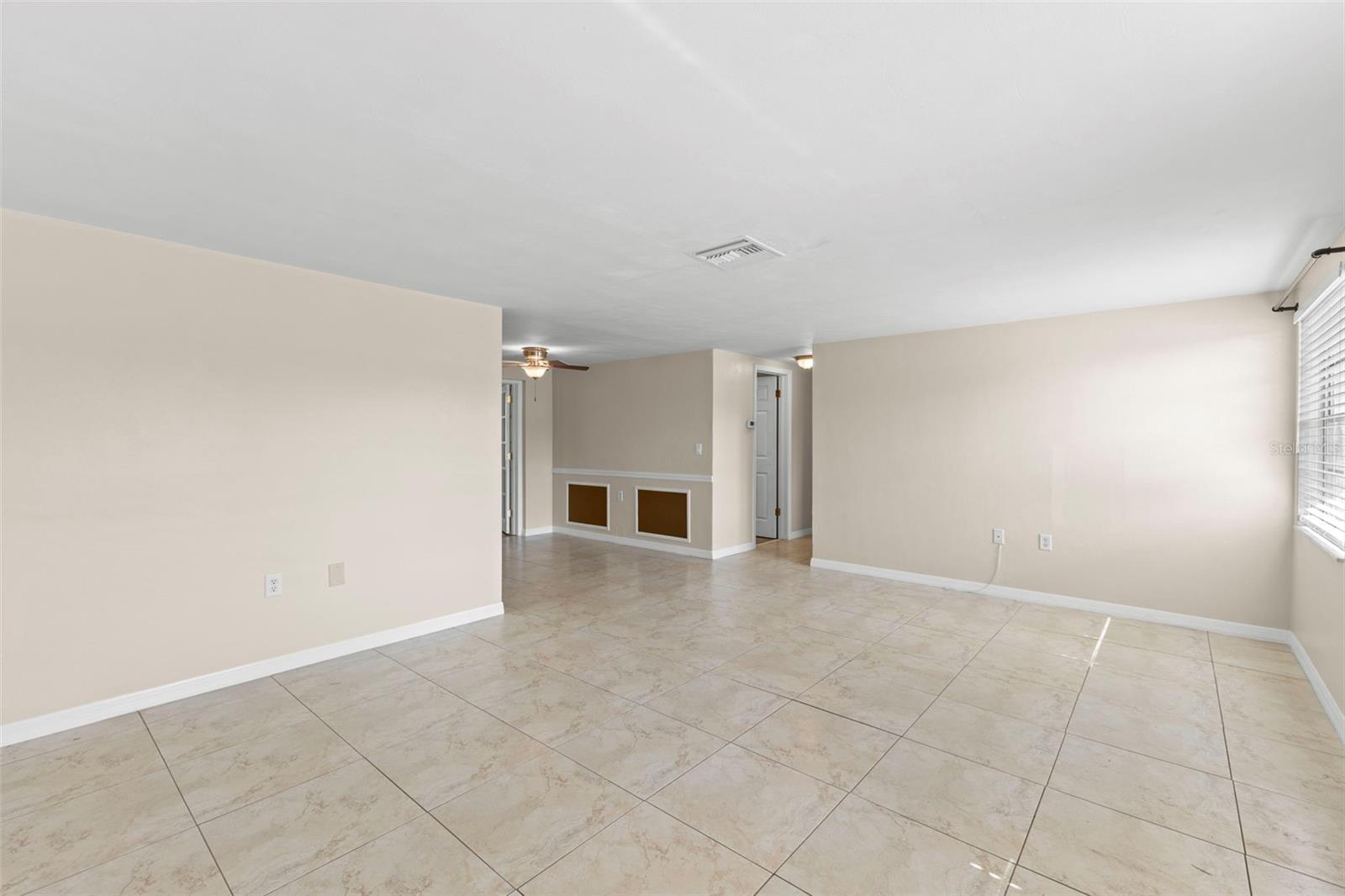 Tile through out Easy to Clean