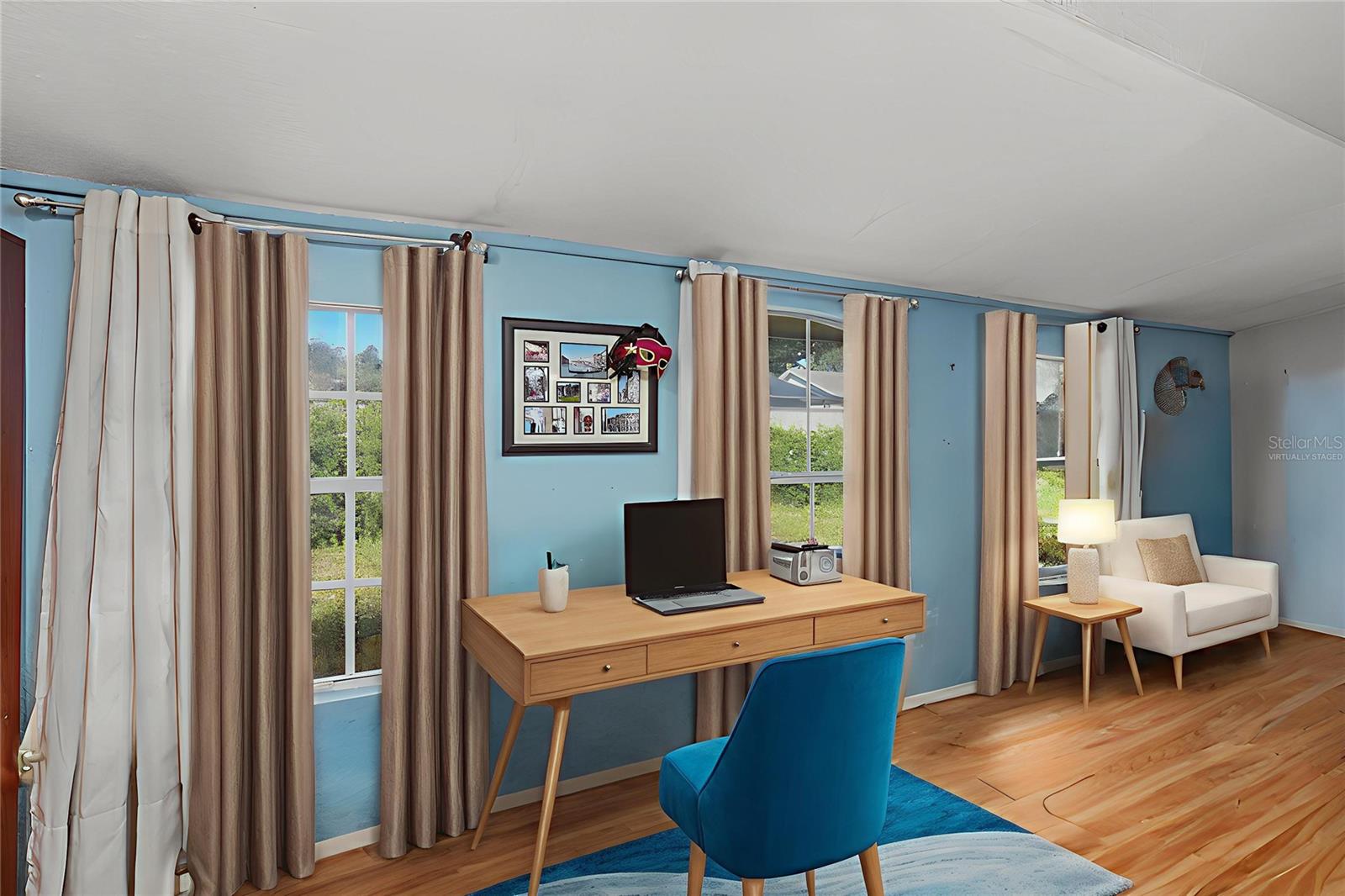 VIRTUALLY STAGED - Den/Office/Sitting Room in Primary Bedroom