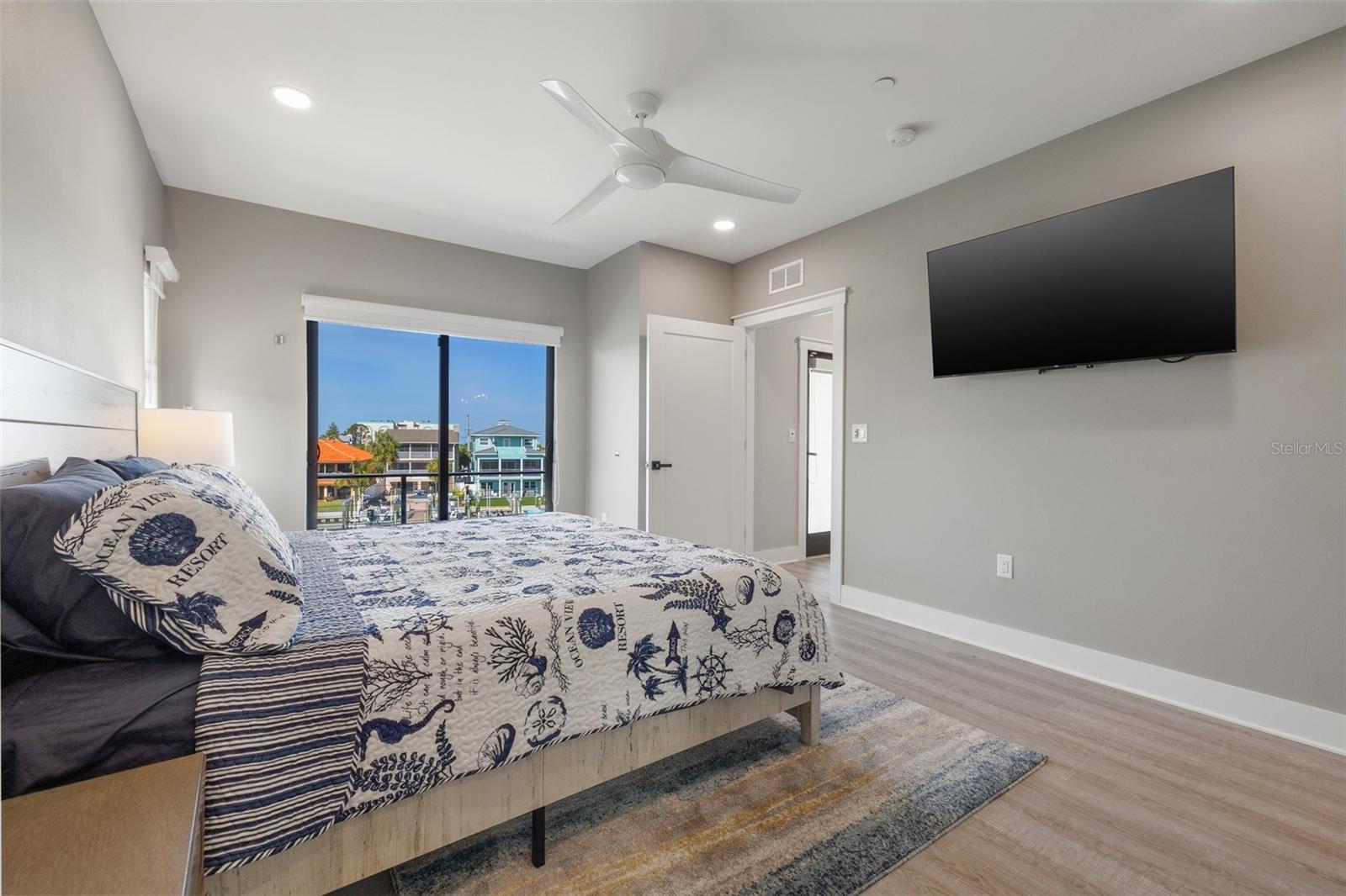 The Perch primary bedroom