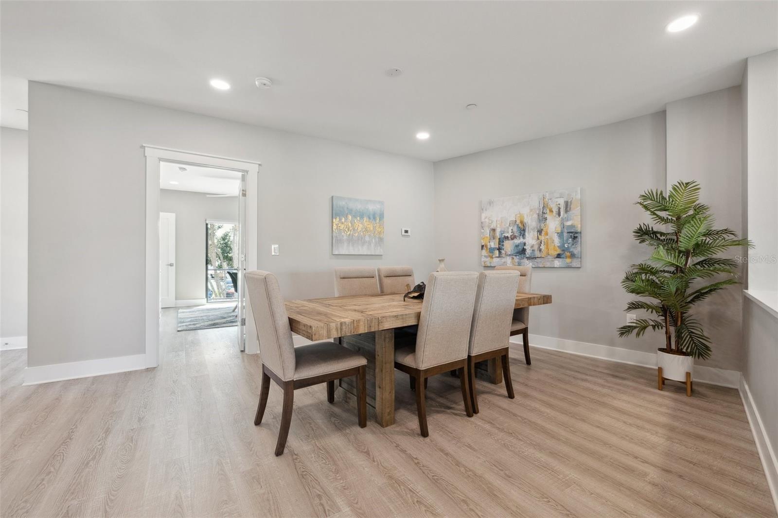 The Jewel dining area