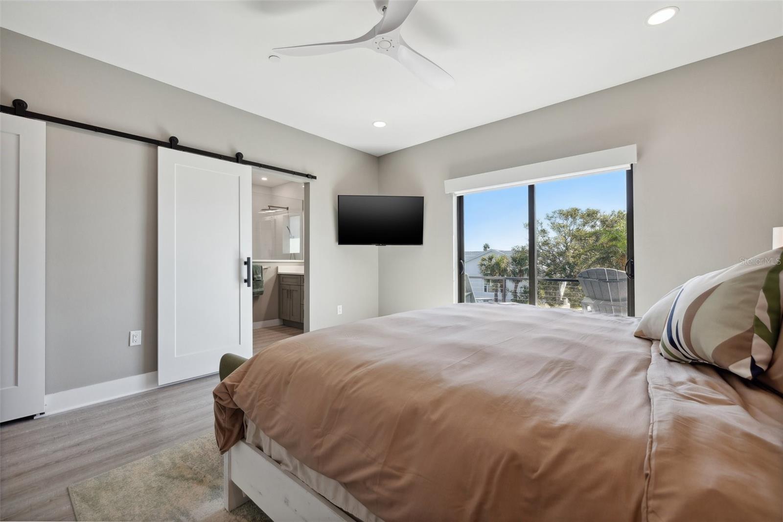 The Jewel guest room