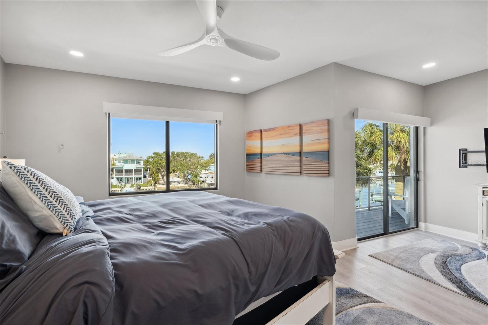 The Jewel primary bedroom