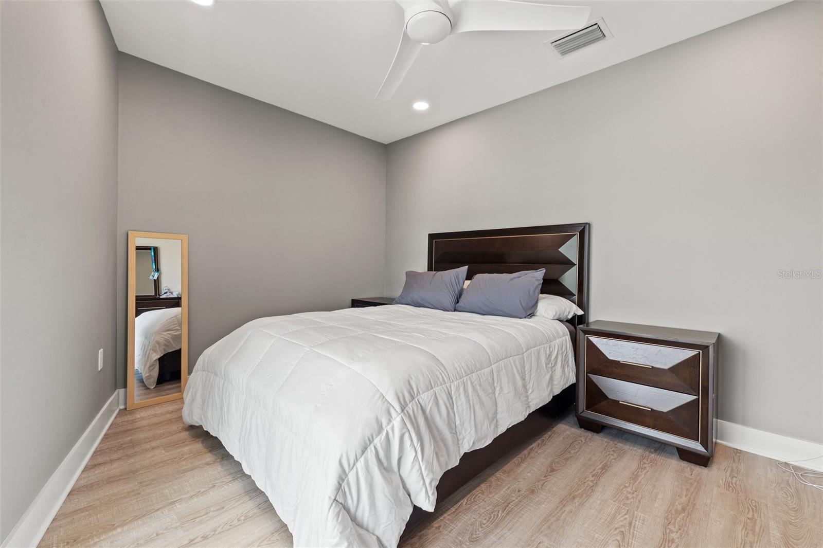 The Gem guest bedroom