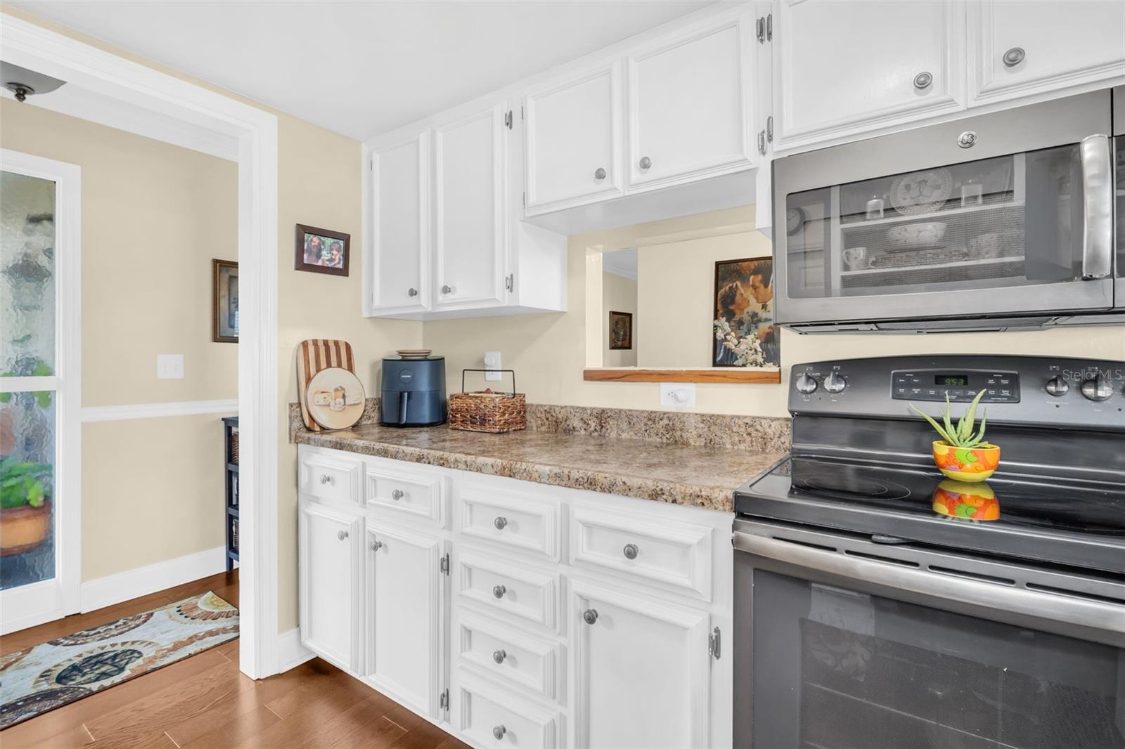Abundant counter space & cabinets~