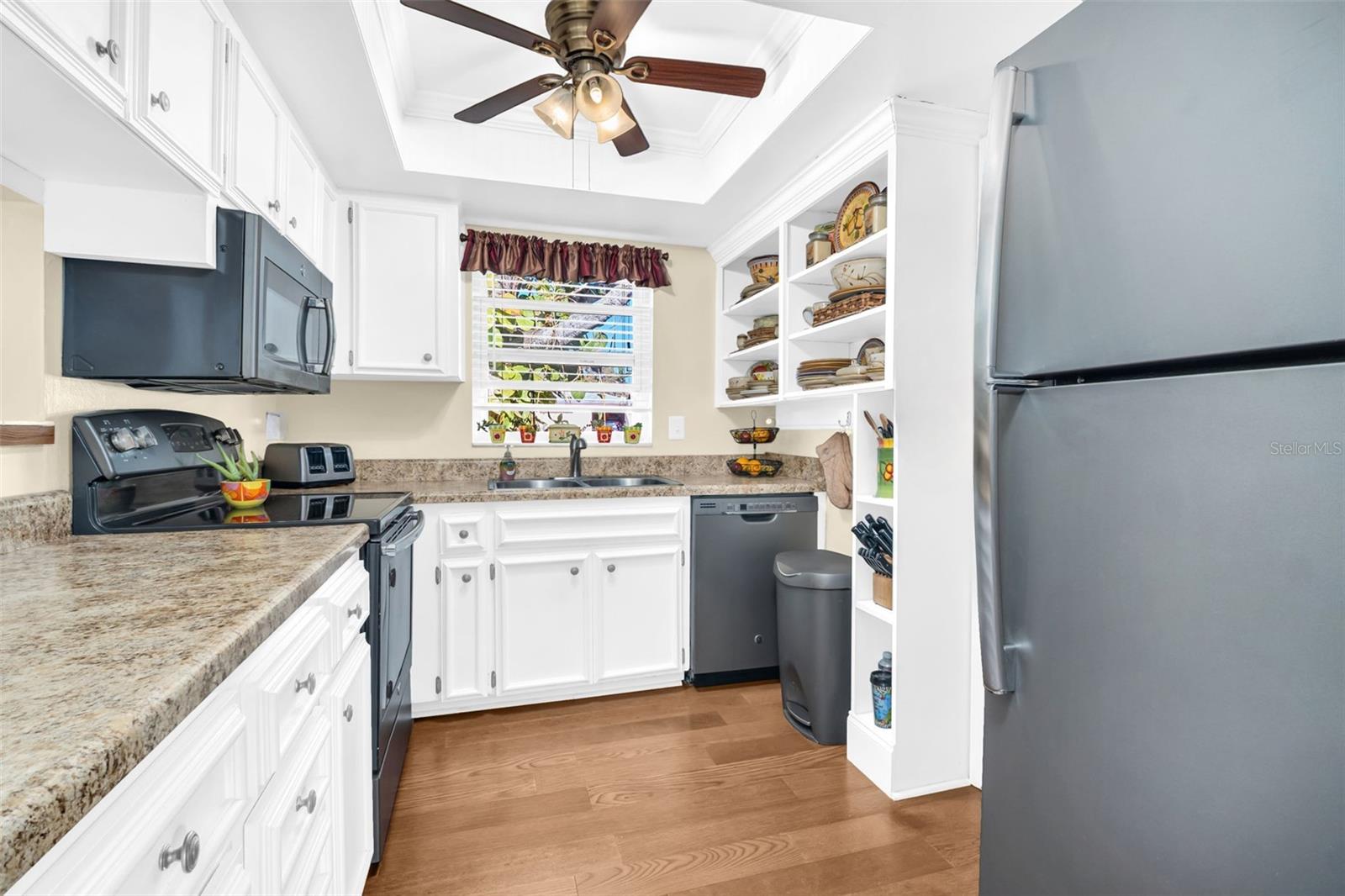 Slate GE appliances new in 2016~