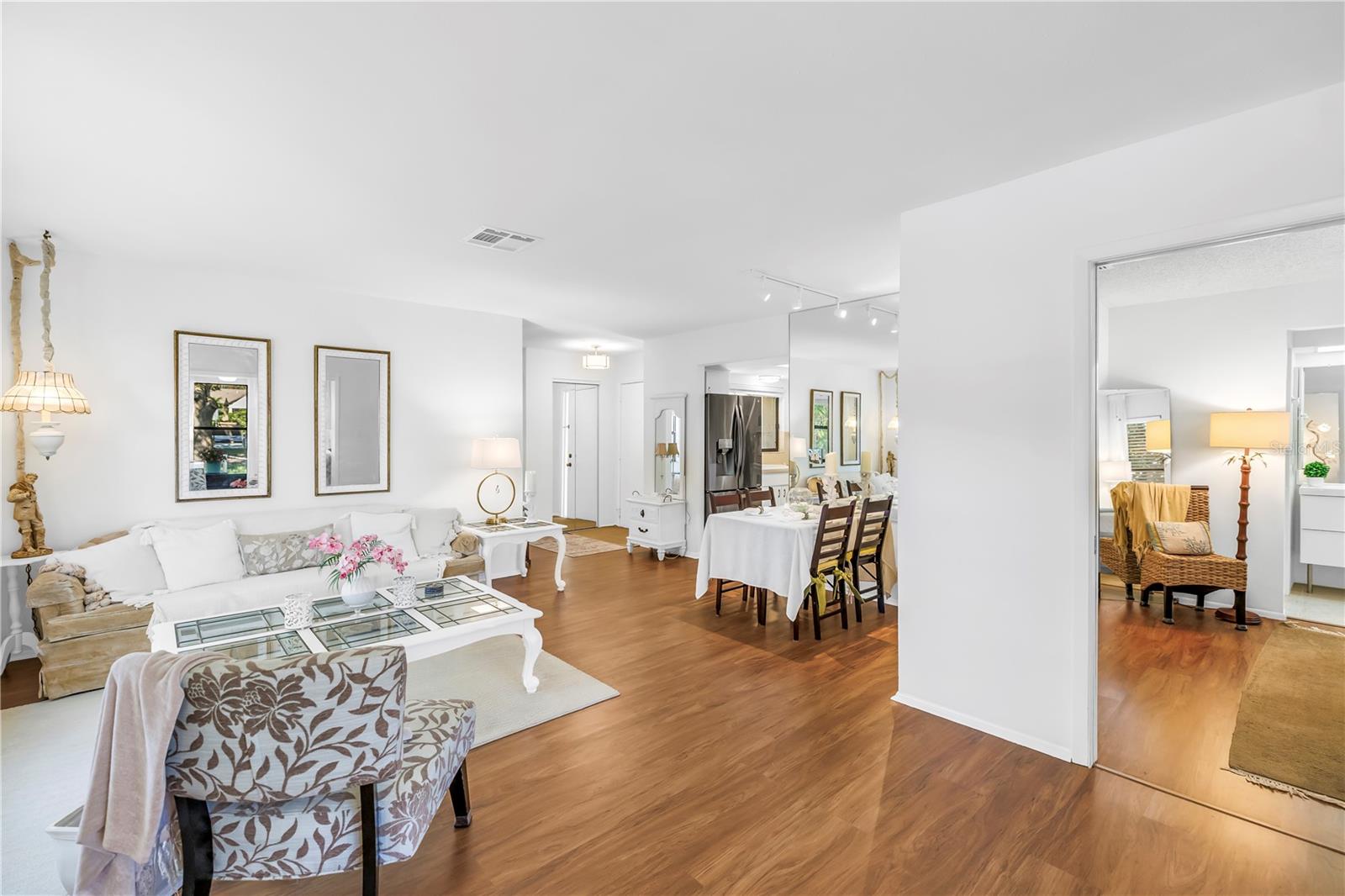 Open And Spacious Great Room