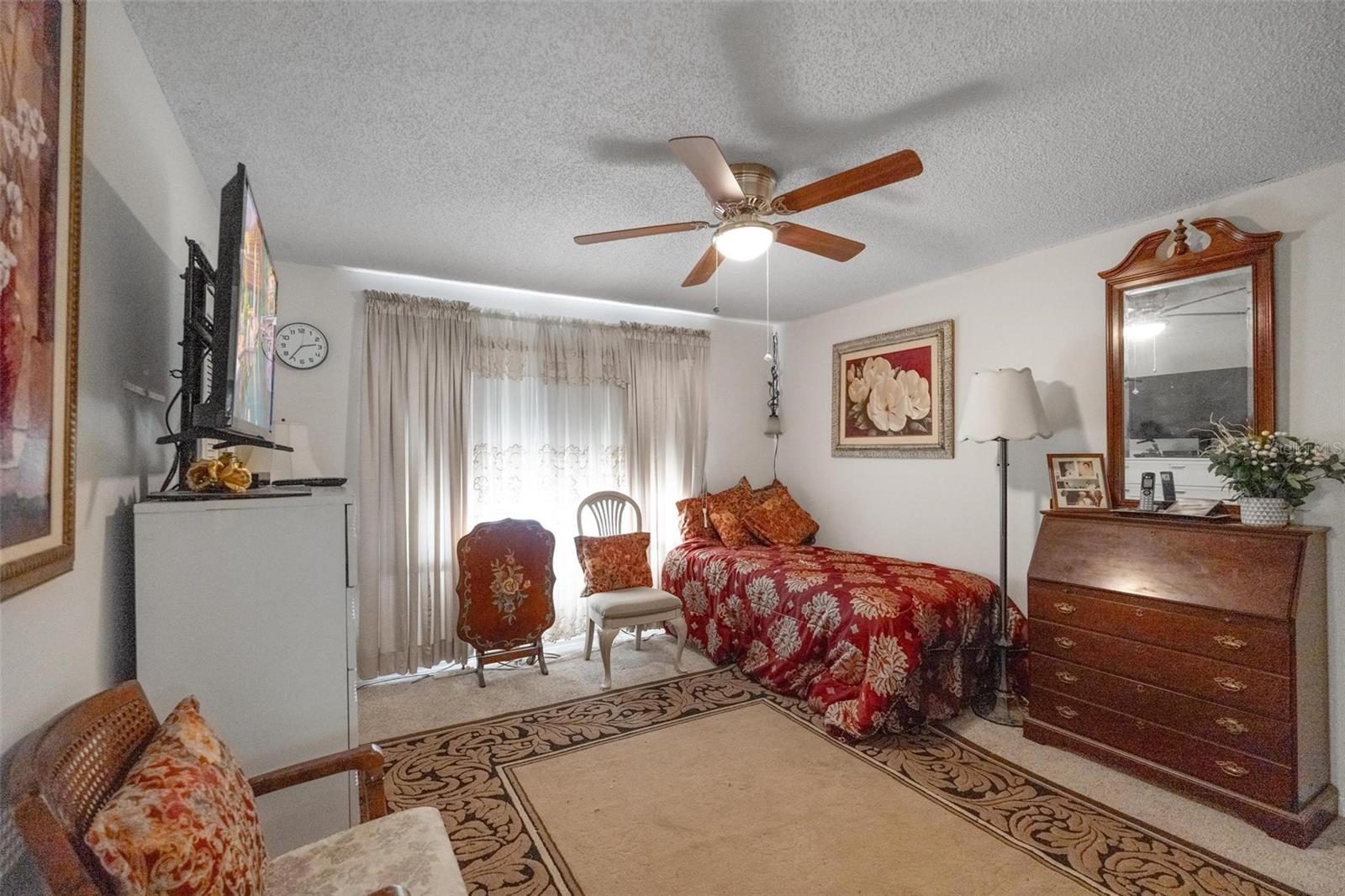 2ed Bedroom with En-Suite bathroom