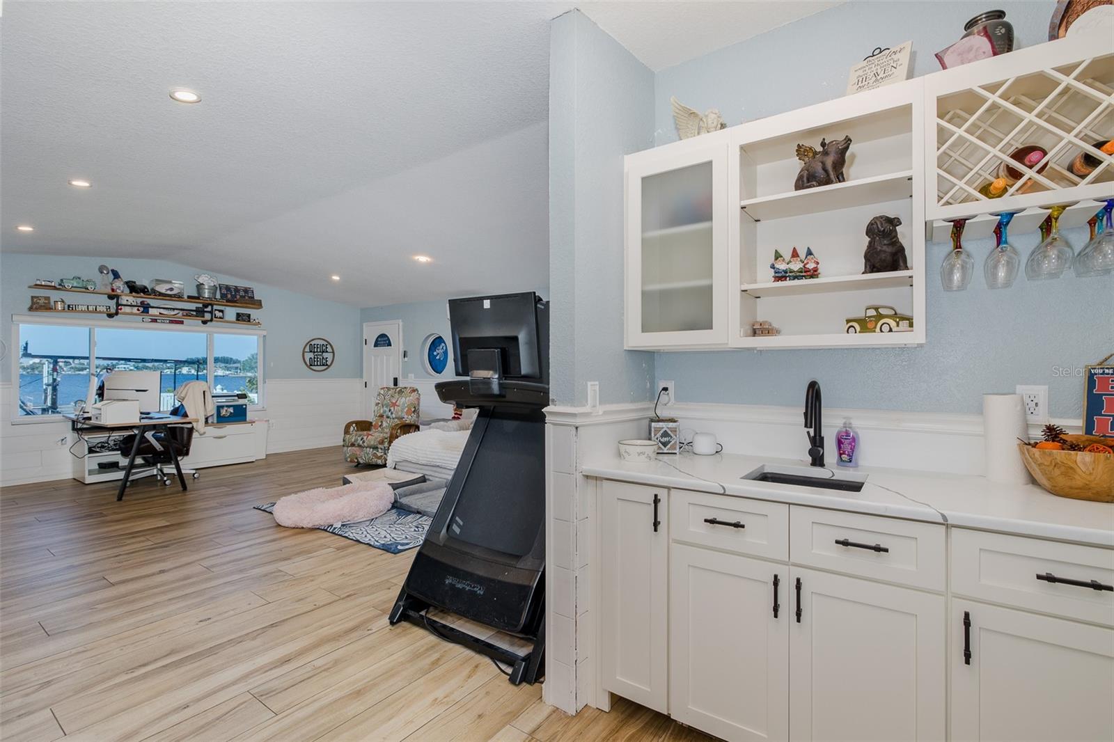 In-law suite Kitchenette