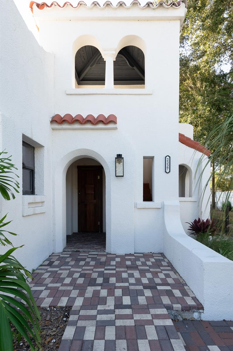 Front paved entryway