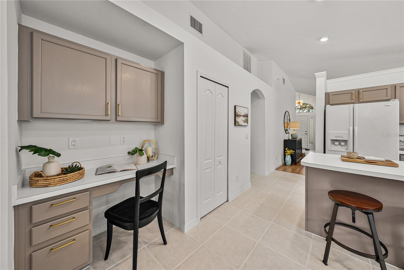 Kitchen Desk/Recipe Center/Work Space