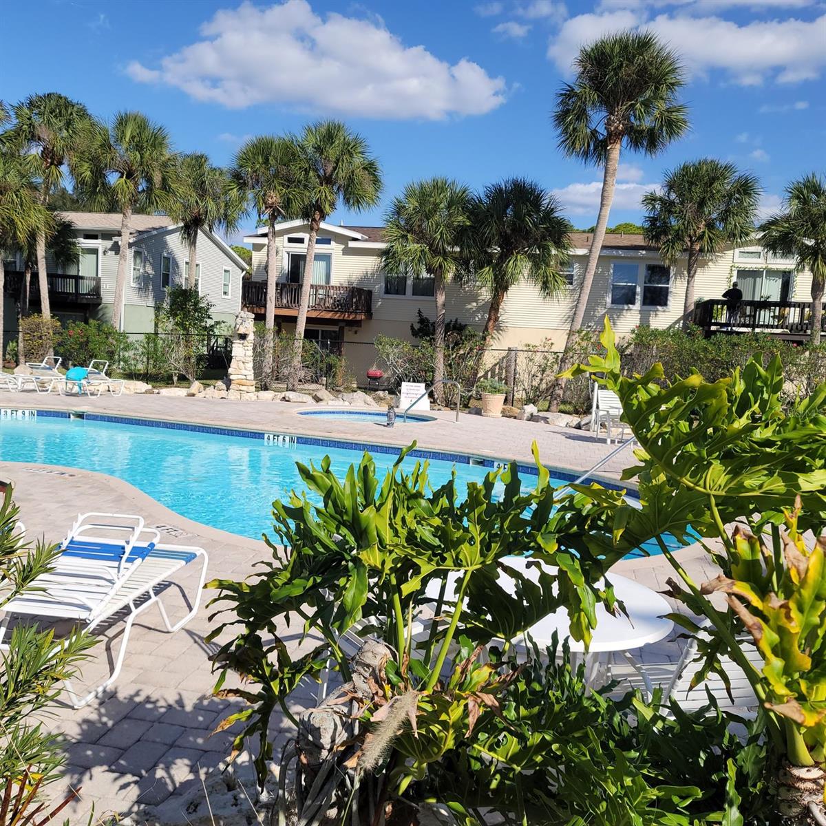 Marina Palms, heated pool and spa