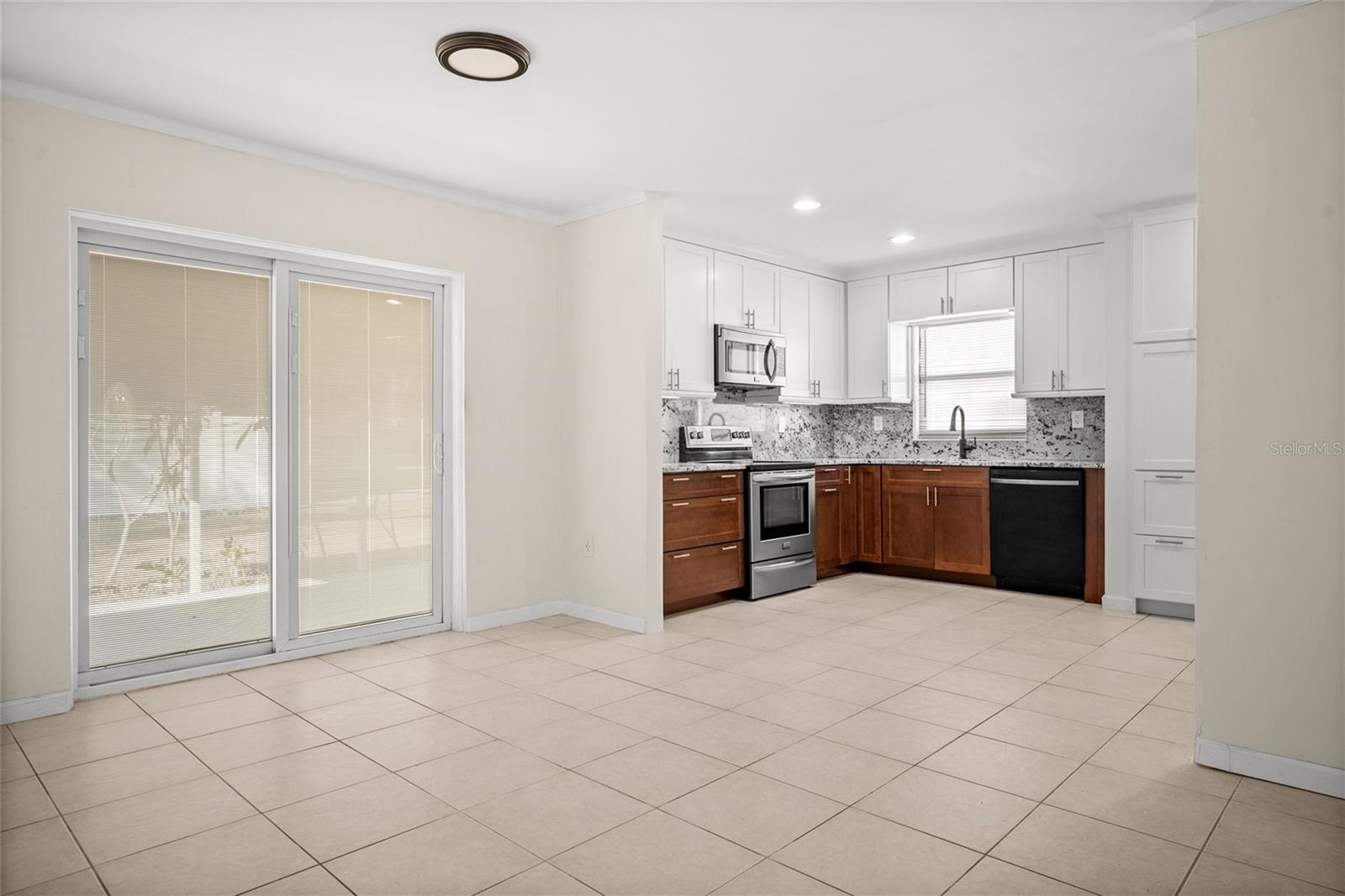 Open Concept flows to Kichen.