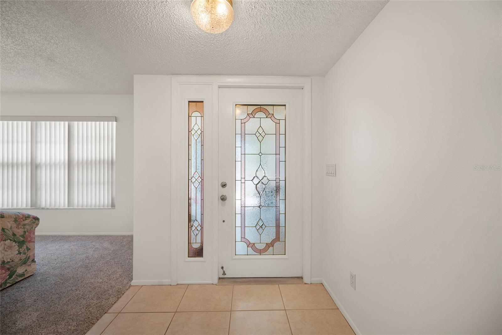 INSIDE VIEW OF FRONT DOOR