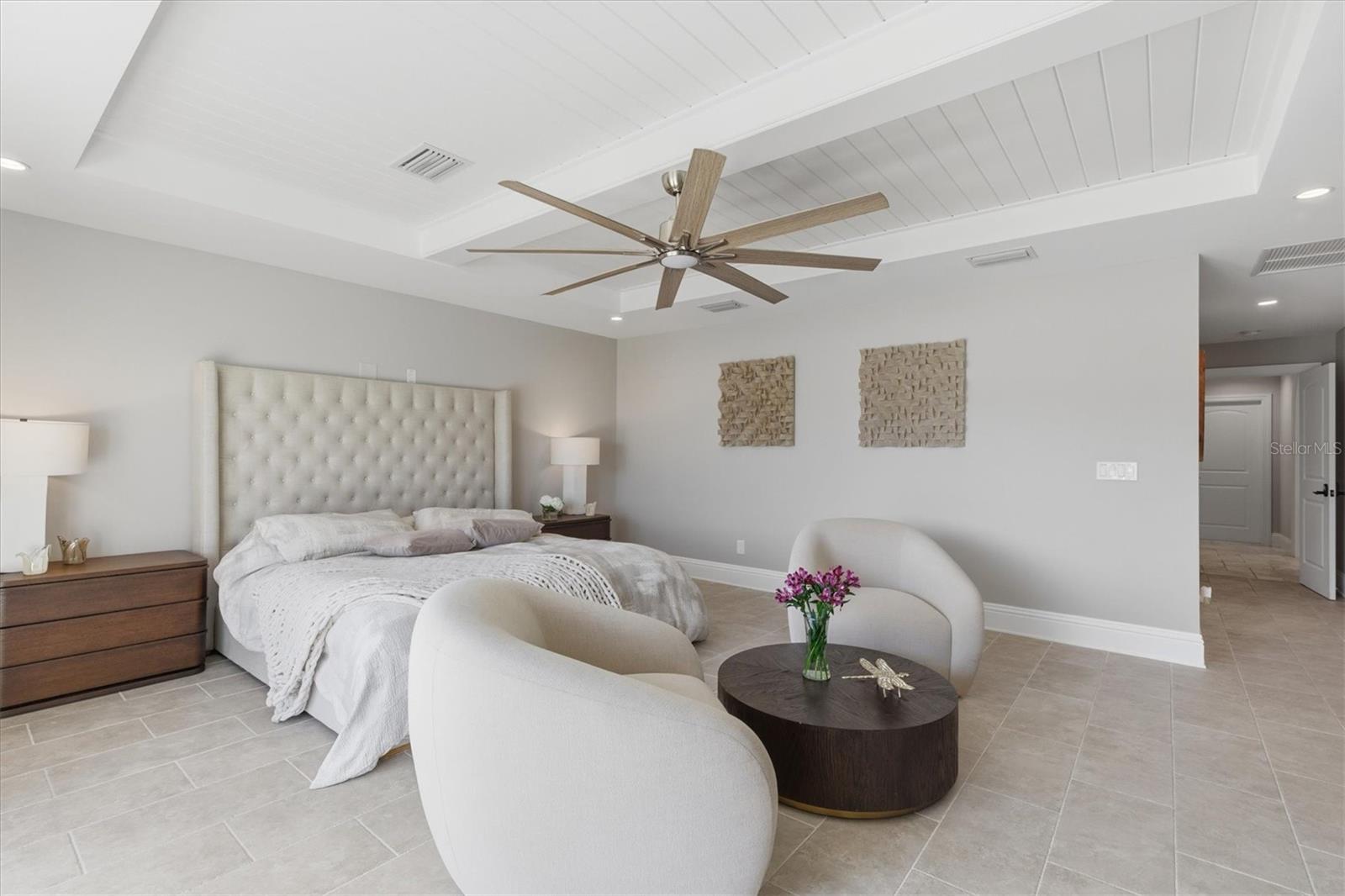 Luxurious Waterfront Primary Suite