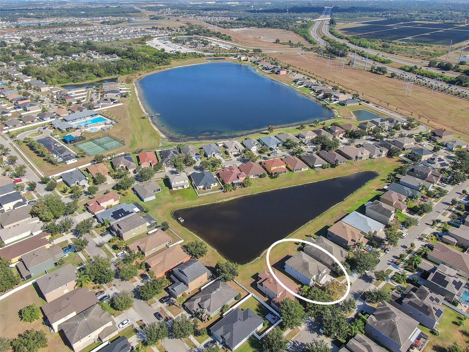 Commuting is easy with quick access to I-75 and US-41, putting Tampa, MacDill, beaches, shopping, dining, hospitals, and EG Simmons Park within reach. Low HOA fees.