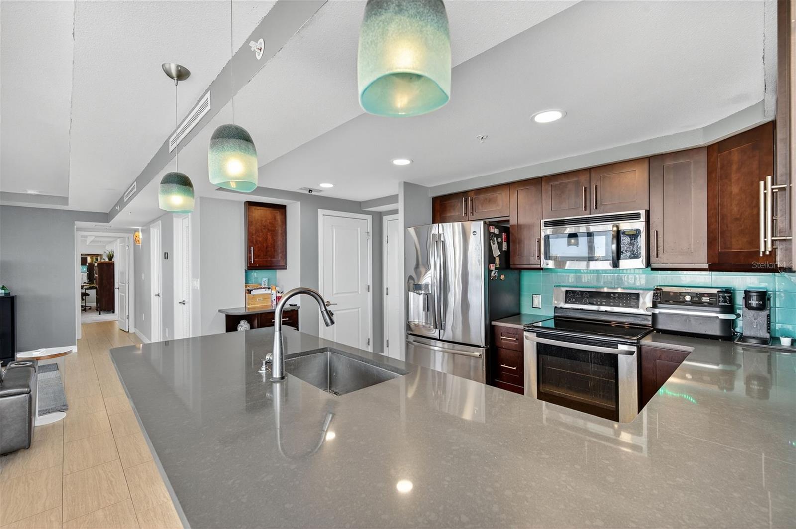 Programable LED un-cabinet lighting